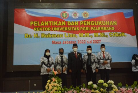 pelantikan dan pengukuhan rektor 16mar2022 3