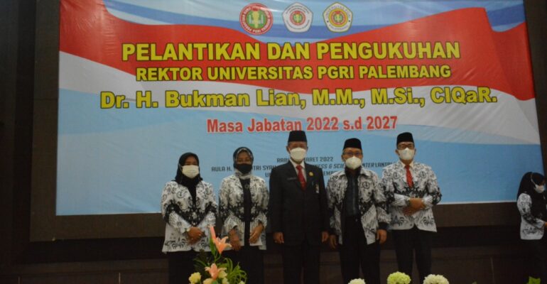 pelantikan dan pengukuhan rektor 16mar2022 3